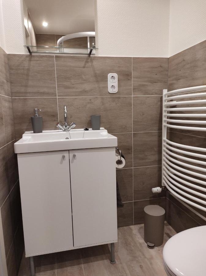 Minicamping Und B&B Apartment Hintergarten Niederorschel エクステリア 写真